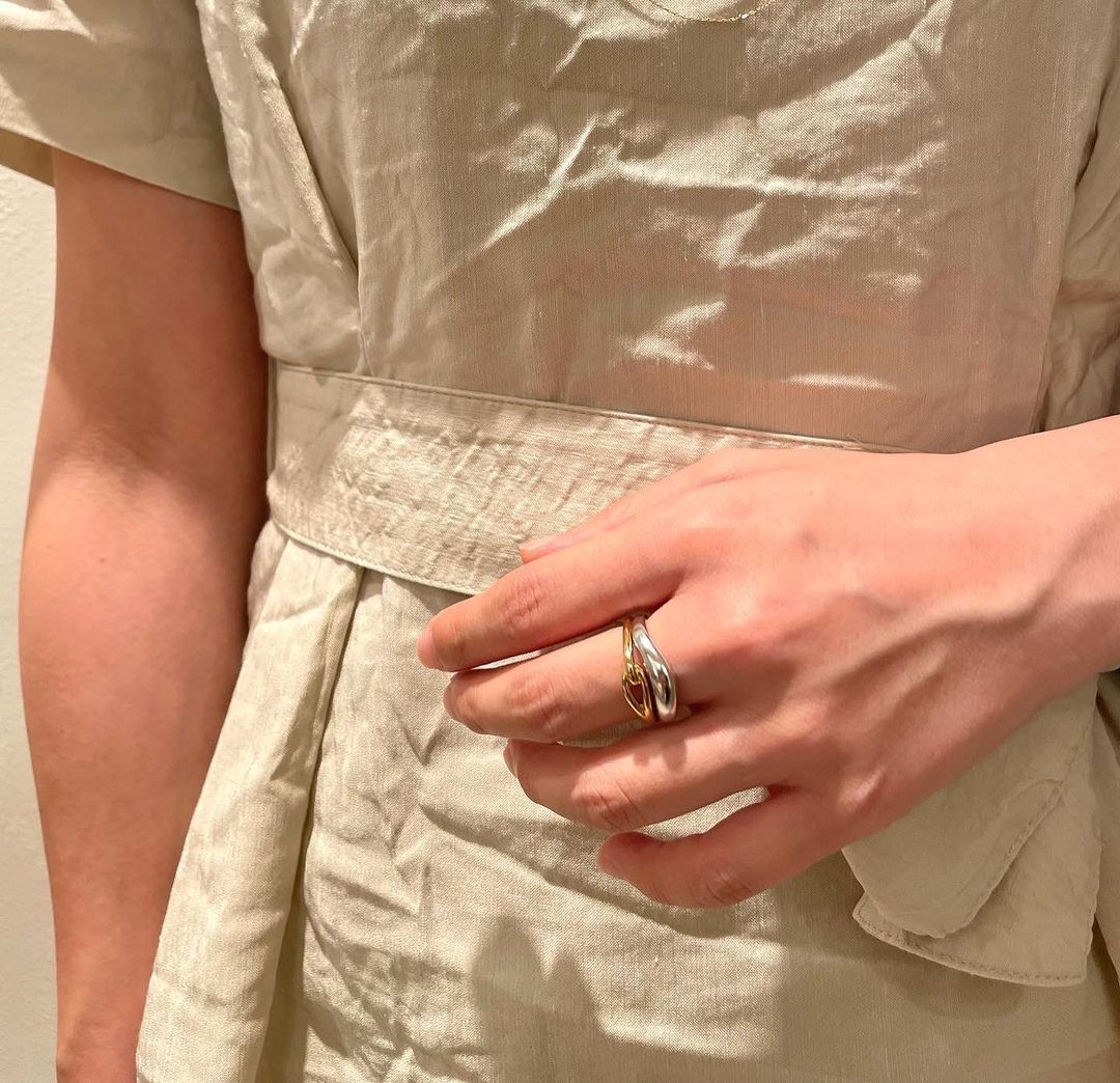 NOIR DE POUPEE「silver925 ミドルボリューム カーブリング (ニッケルフリー)」|リング|