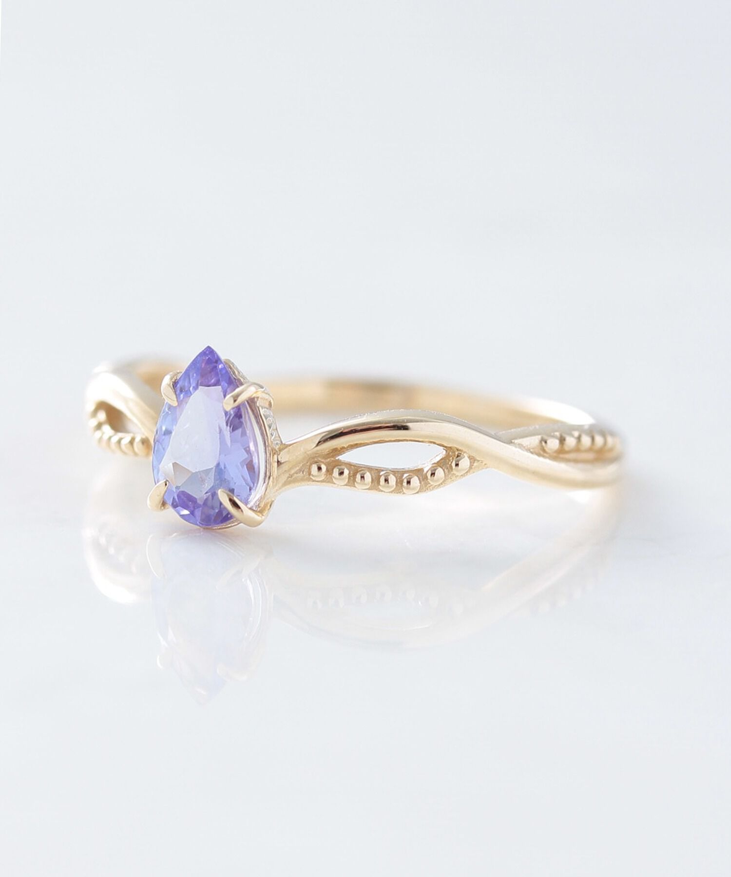 NOIR DE POUPEE「K10 タンザナイトPS クロスライン リング」|リング|