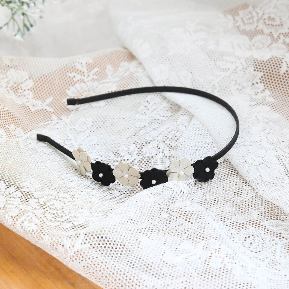 BACKYARD FAMILY「Rora カチューシャ 通販 花 48192102 髪飾り ヘッドドレス 子供 女の子 フォーマル」|その他|ホワイト1