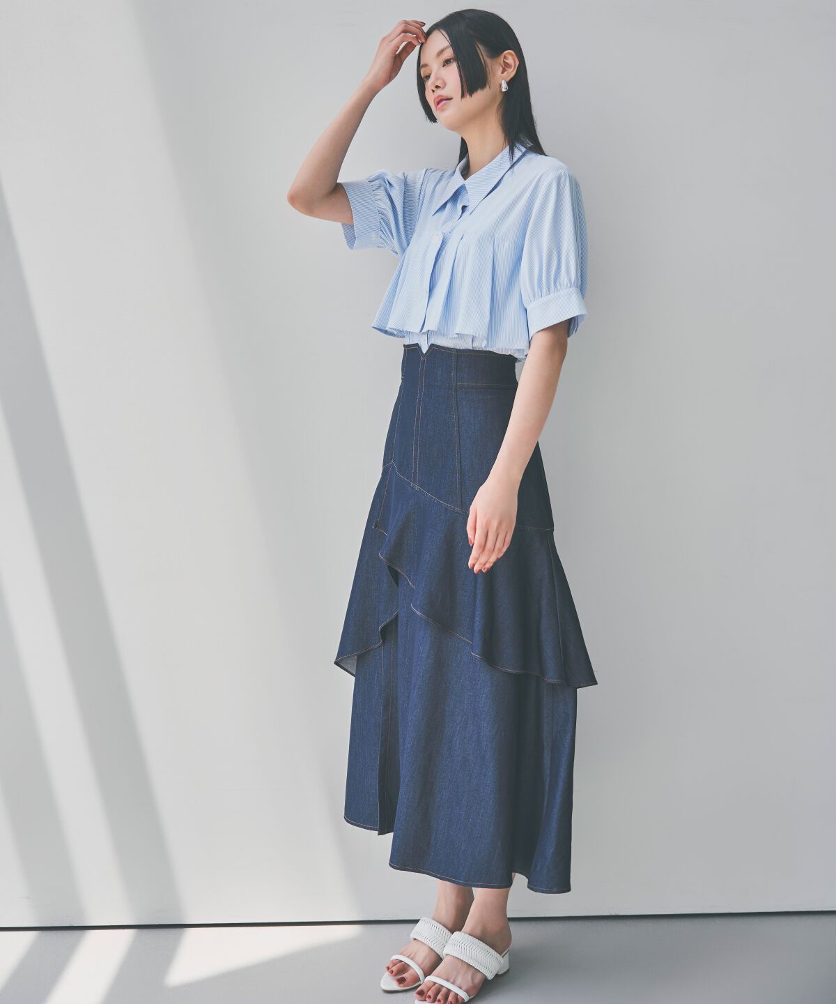 アンドクチュール「デニムライクレイヤードフリルスカート」|フレア|