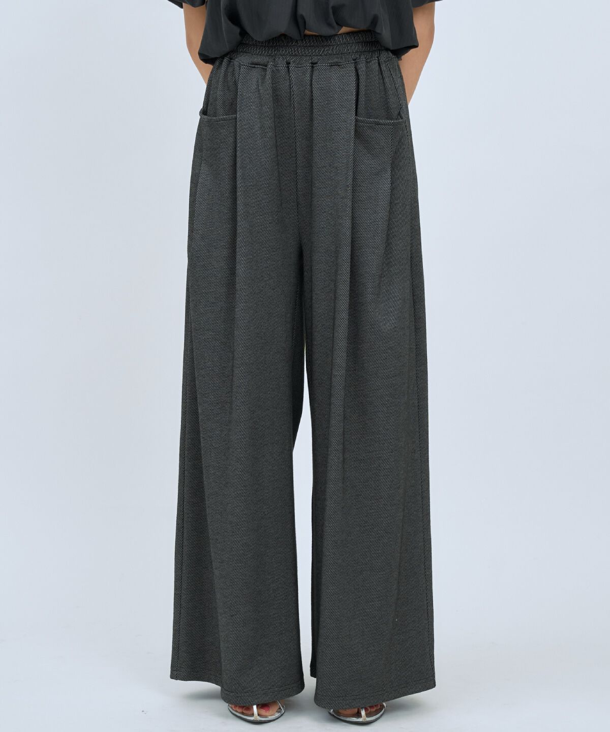 アンドクチュール「カットツイルポケットタックパンツ」|その他|