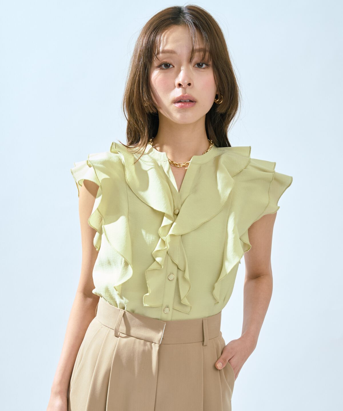 アンドクチュール「フレンチスリーブラッフルブラウス」|シャツ・ブラウス|グリーン
