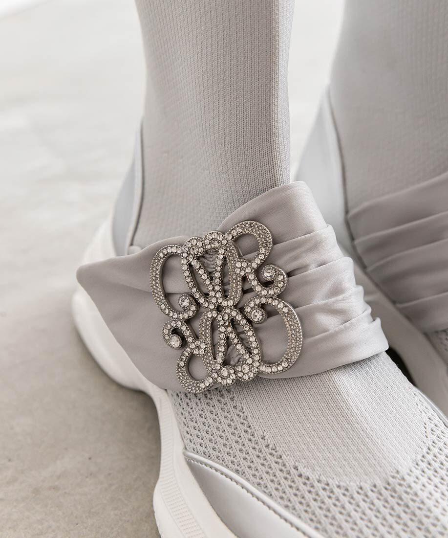  「【SUSTAINABLE】ビジューモノグラムパーツソックススニーカー」|スニーカー|