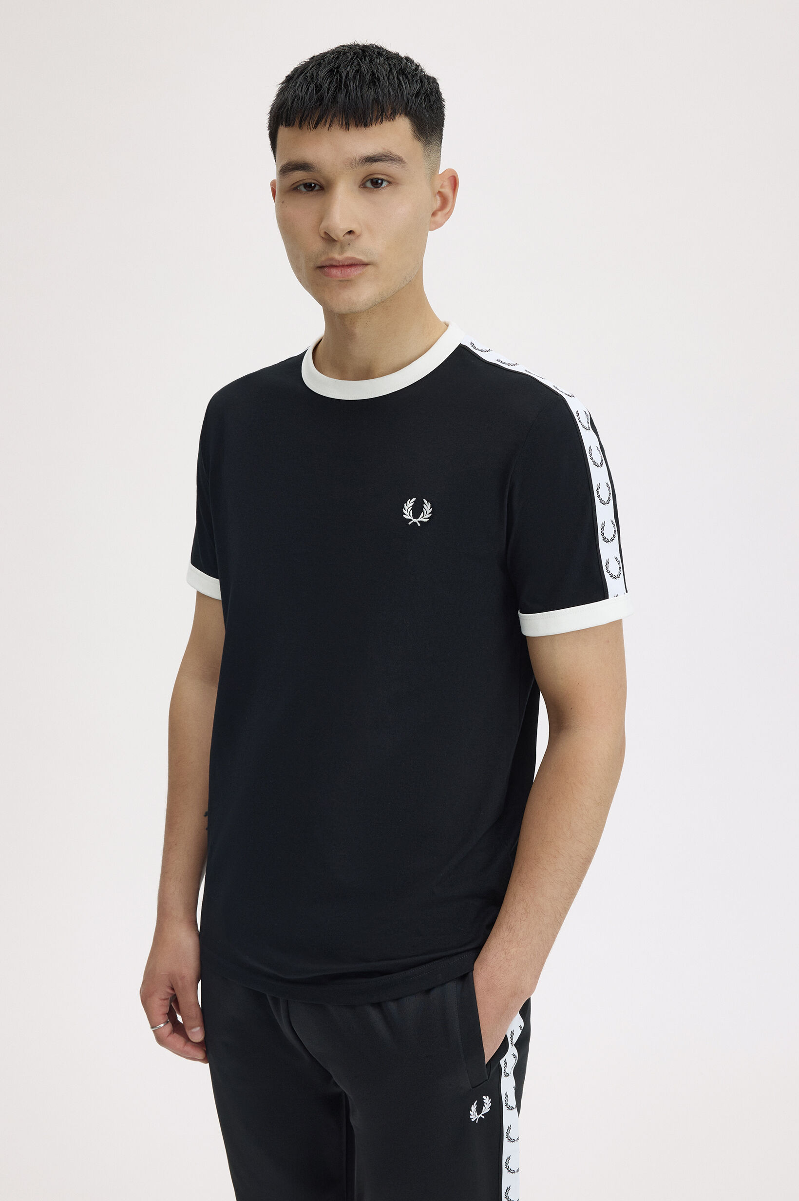 FRED PERRY 「Taped Ringer T-Shirt」|Tシャツ・カットソー|