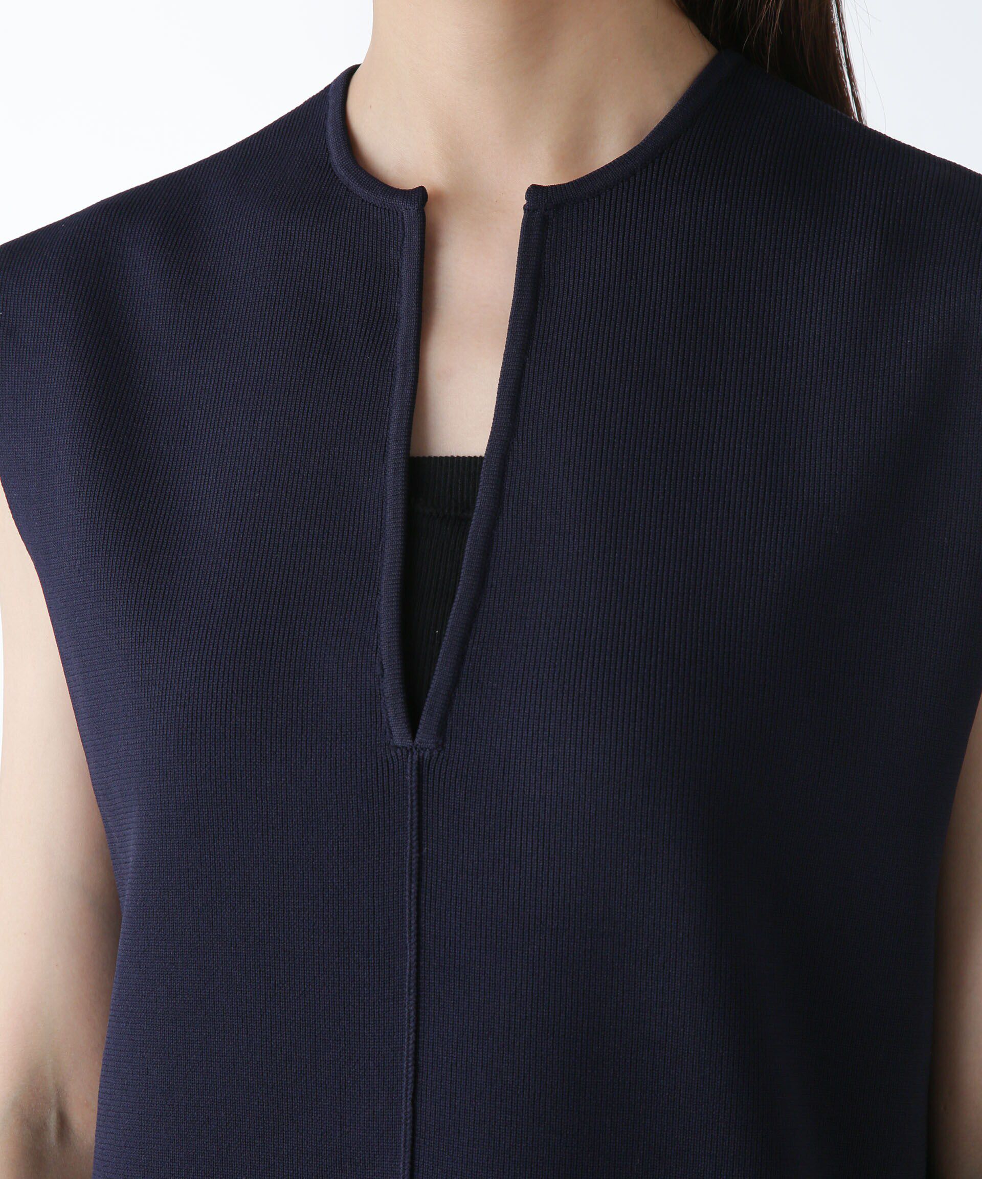 nano･universe「洗濯機洗可・UVカットキーネックノースリ－ブニット」|ニット・セーター|