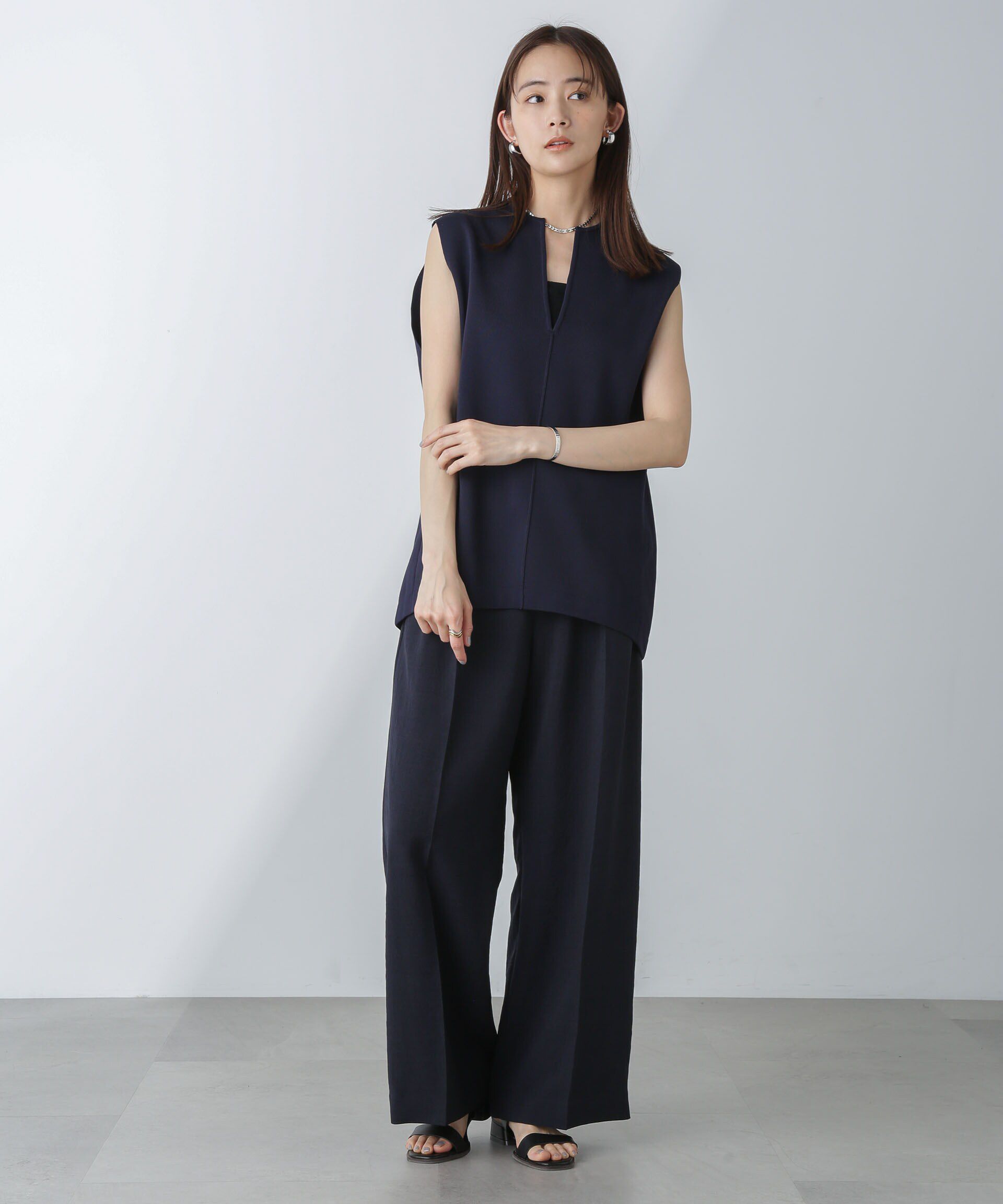 nano･universe「洗濯機洗可・UVカットキーネックノースリ－ブニット」|ニット・セーター|