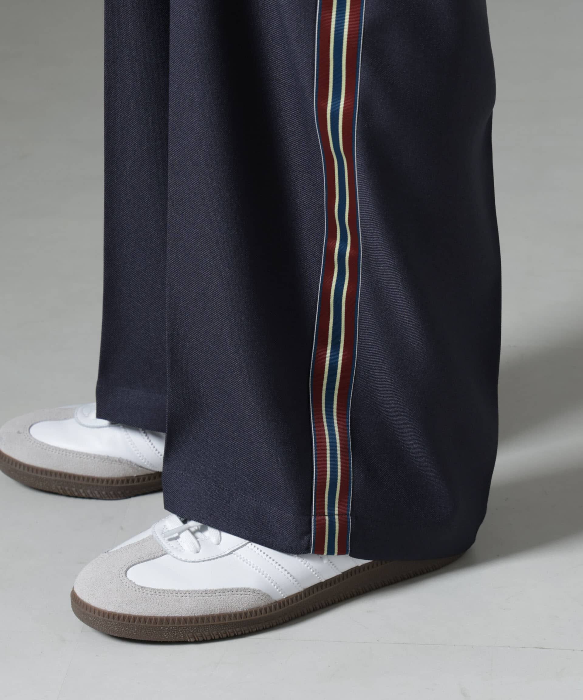 nano･universe「テックツイルサイドストライプイージーパンツ」|チノ|