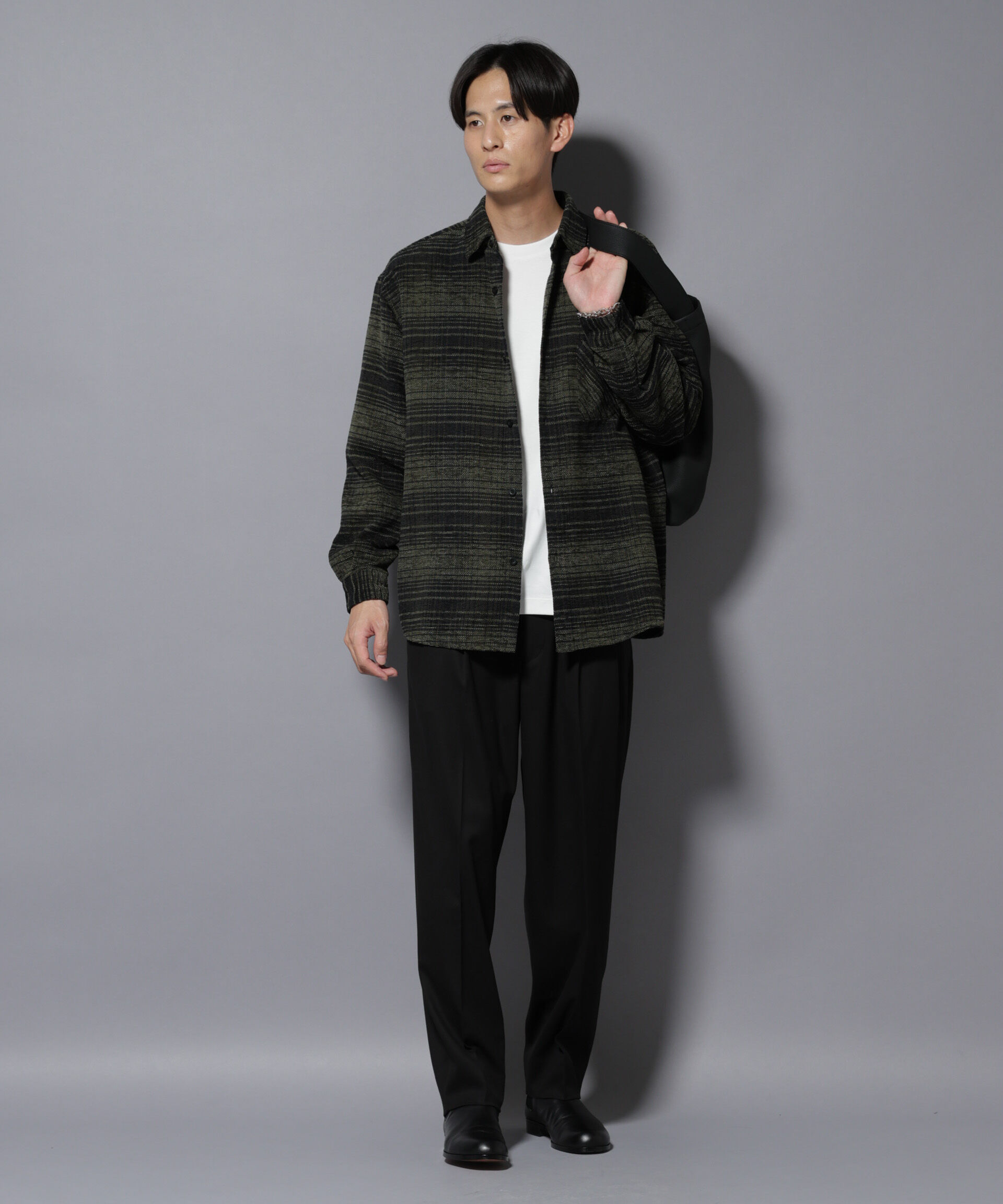 nano･universe「微起毛ワイド2タックテーパードパンツ」|チノ|