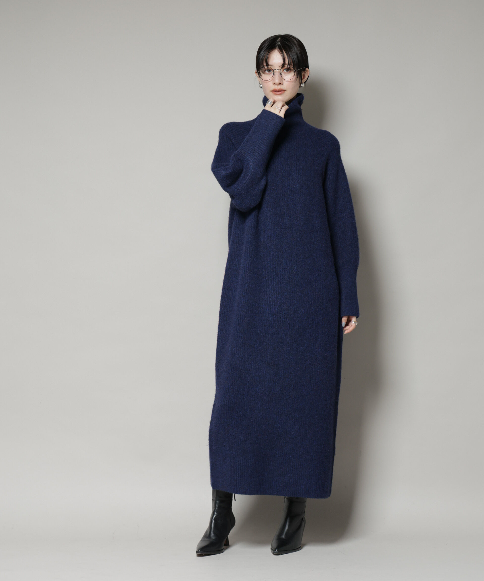 nano･universe「エアリーヤーン畦編タートルニットマキシワンピース」|ワンピース|ブルー