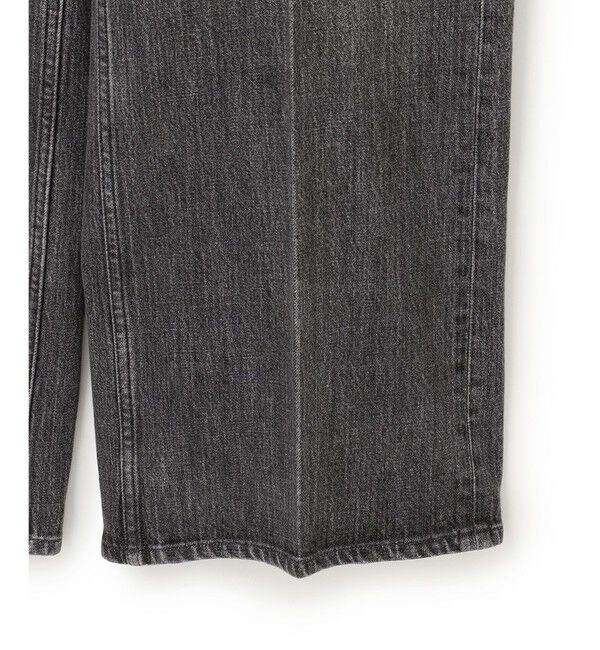 23区「【FUDGE掲載/滝沢眞規子さん着用/RED CARD TOKYO&times;23区】 センタープレス デニム ワイド パンツ」|デニム|