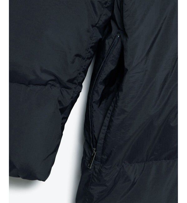 LACOSTE「パウダータッチ ダブルジップ ナイロンスタンドカラーダウンコート」|ダウン|