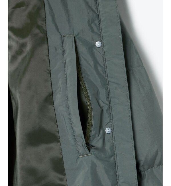 LACOSTE「パウダータッチ ダブルジップ ナイロンスタンドカラーダウンコート」|ダウン|