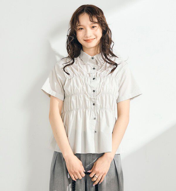 fredy emue「シャーリング半袖シャツ」|シャツ・ブラウス|