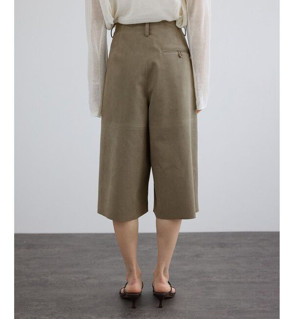 SALON adam et rope'「ウルトラスエードハーフパンツ / Ultrasuede(R)」|チノ|