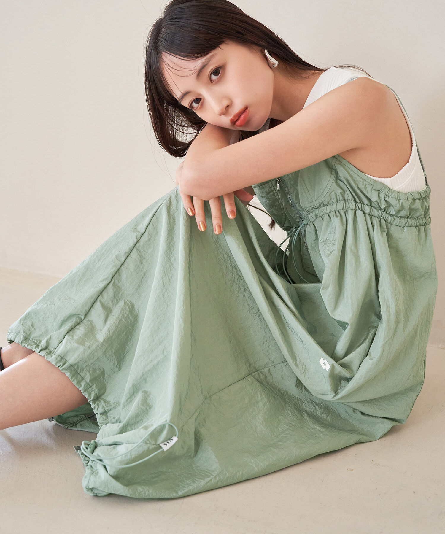 VIS「【Lottoコラボ】ナイロンバルーンキャミワンピース」|ワンピース|