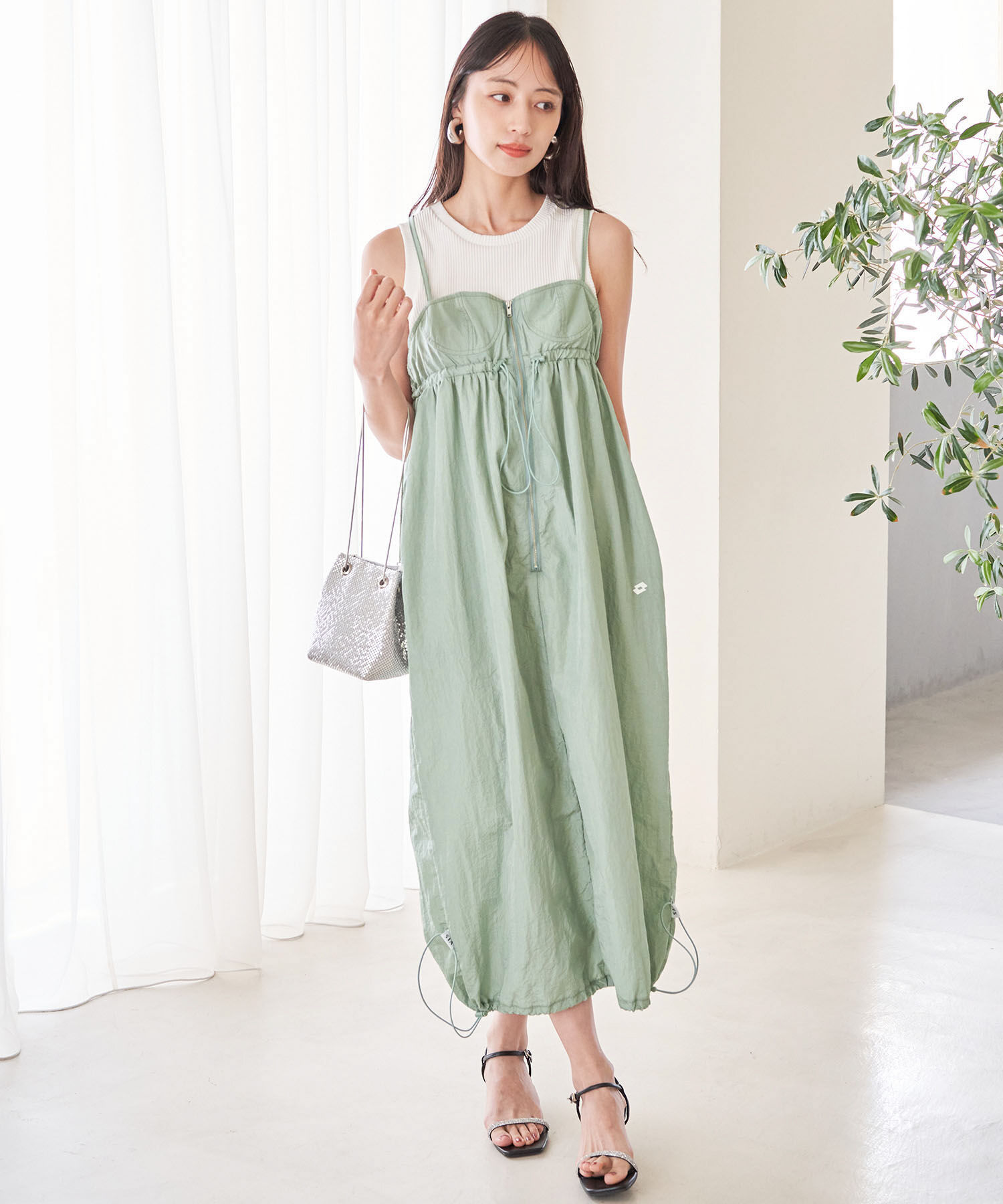 VIS「【Lottoコラボ】ナイロンバルーンキャミワンピース」|ワンピース|グリーン系(35)