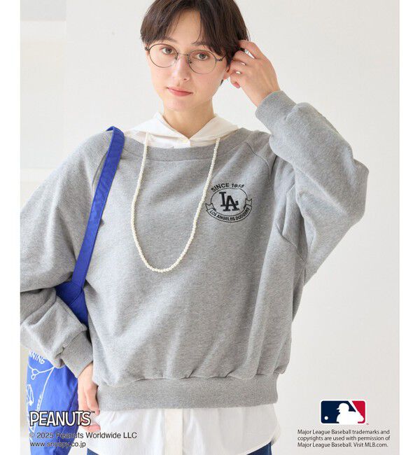 Rope&rsquo;Picnic「【PEANUTS&times;MLB COLLECTION by ROPE' PICNIC】オフショルスウェット」|スウェット・ジャージ|ライトグレー(08)