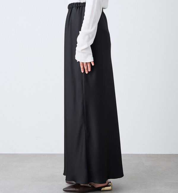  「【ストレスフリーな履き心地】バイアスサテンナロースカート」|スカート|