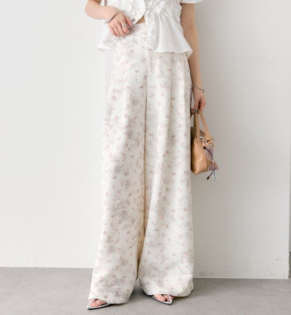  「フラワータックパンツ」|チノ|オフホワイト