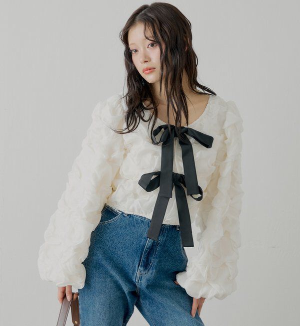  「【SALON by Chico】前後2wayフロントリボンポコポコブラウス」|シャツ・ブラウス|