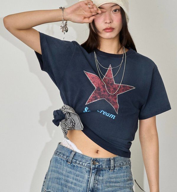  「【UNISEX】SourcreamラインストーンスターグラフィックTEE」|Tシャツ・カットソー|