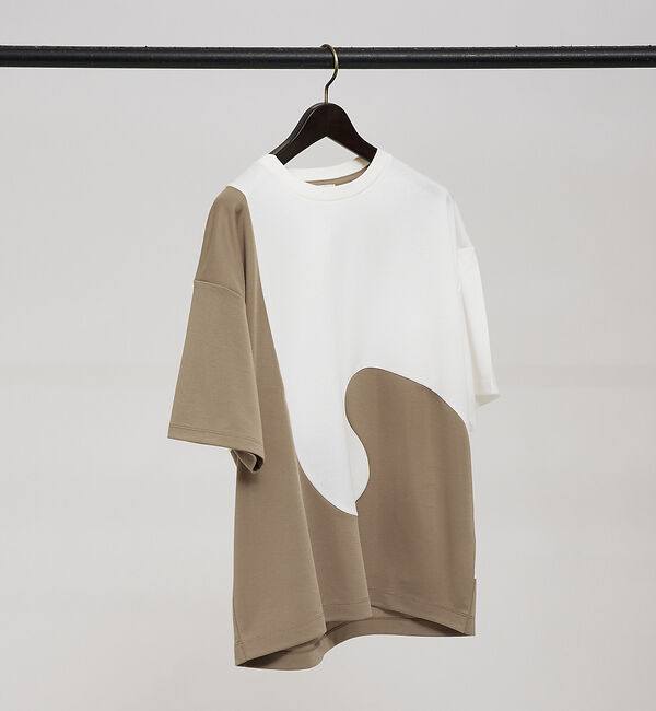 ABAHOUSE「【ウズマキ】アシンメトリー 配色 オーバーサイズ ポンチ Tシャツ」|Tシャツ・カットソー|ベージュ