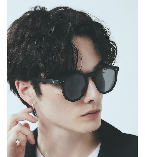 ABAHOUSE「【IZIPIZI/イジピジ】SUN #M/ラウンド型 サングラス / ユニセック」|メガネ|ブラック