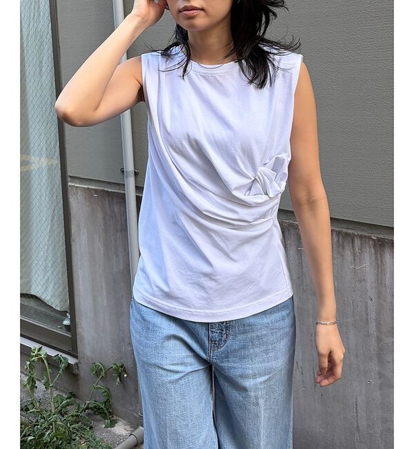 Rouge vif「【接触冷感】【UVカット】【一部店舗限定】ドレープギャザーノースリーブカットソー」|Tシャツ・カットソー|オフホワイト