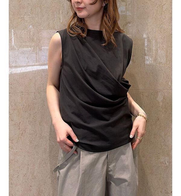 Rouge vif「【接触冷感】【UVカット】【一部店舗限定】ドレープギャザーノースリーブカットソー」|Tシャツ・カットソー|