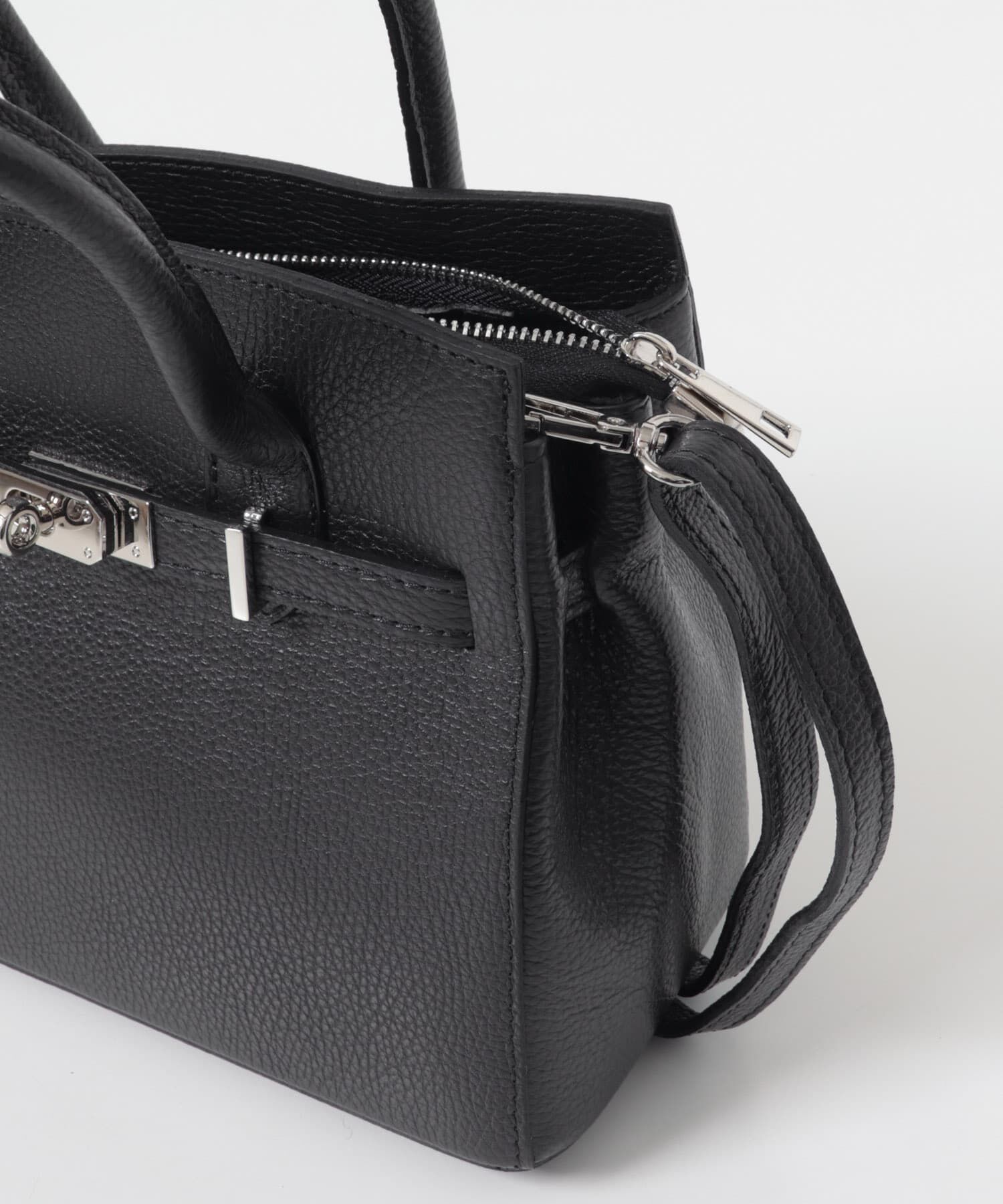 URBAN RESEARCH ROSSO「AULENTTI　ベルト付バッグ」|ハンドバッグ|