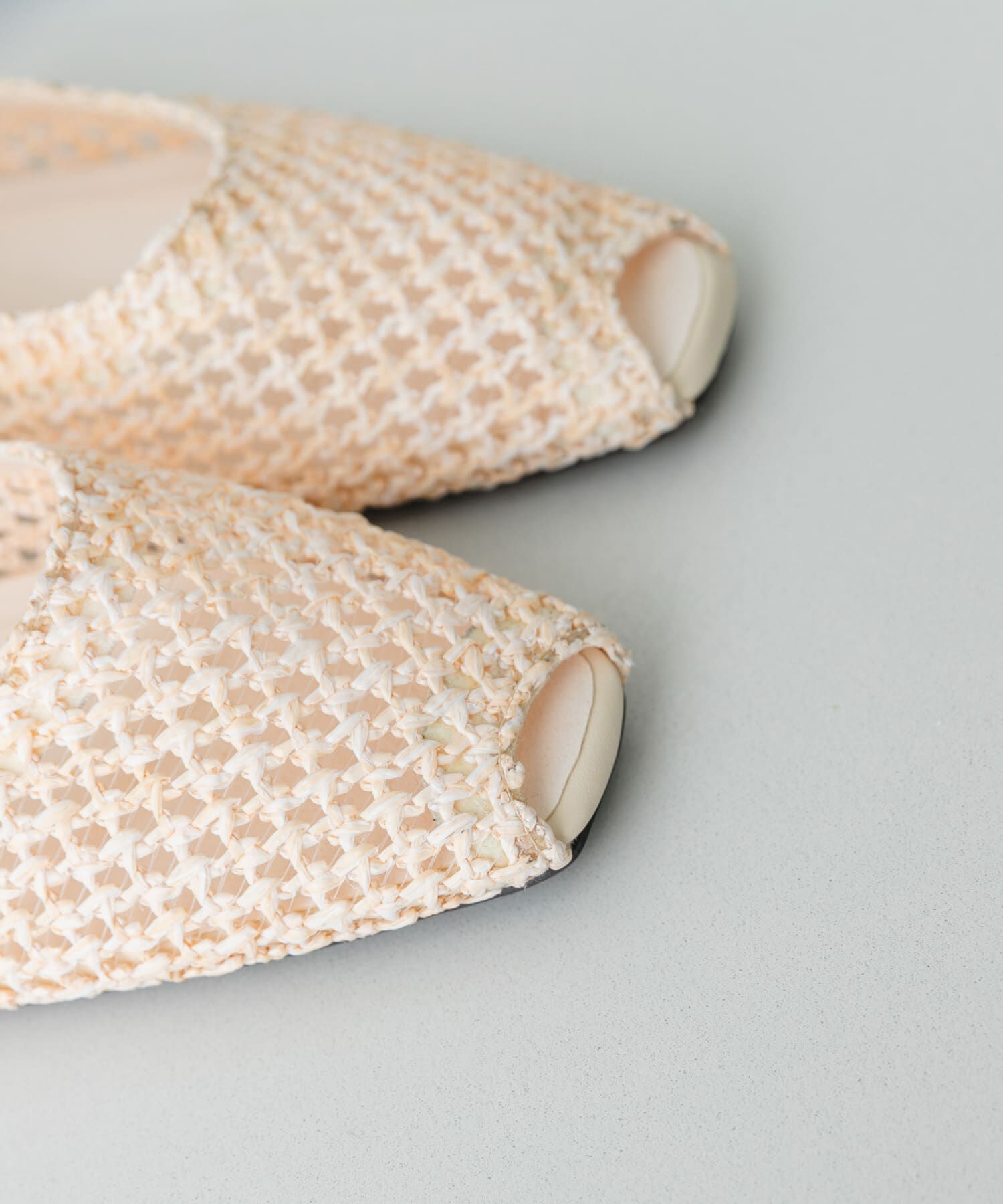 RODE SKO「ピープトゥベルトメッシュフラット」|その他|