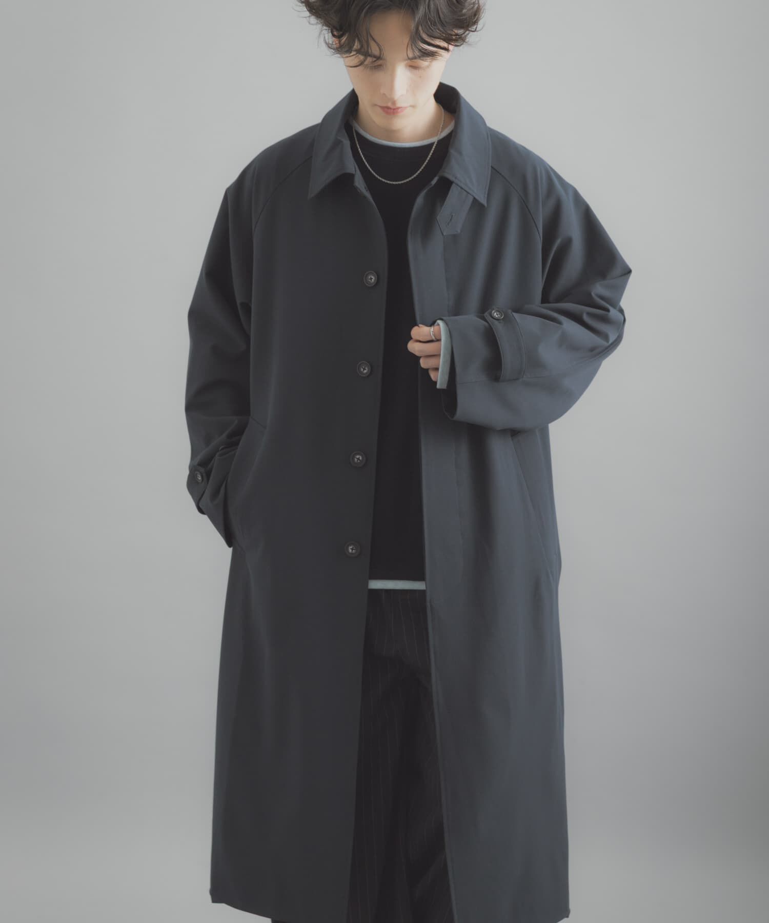 SENSE OF PLACE by URBAN RESEARCH「バルマカーンルーズコート」|ステンカラーコート|