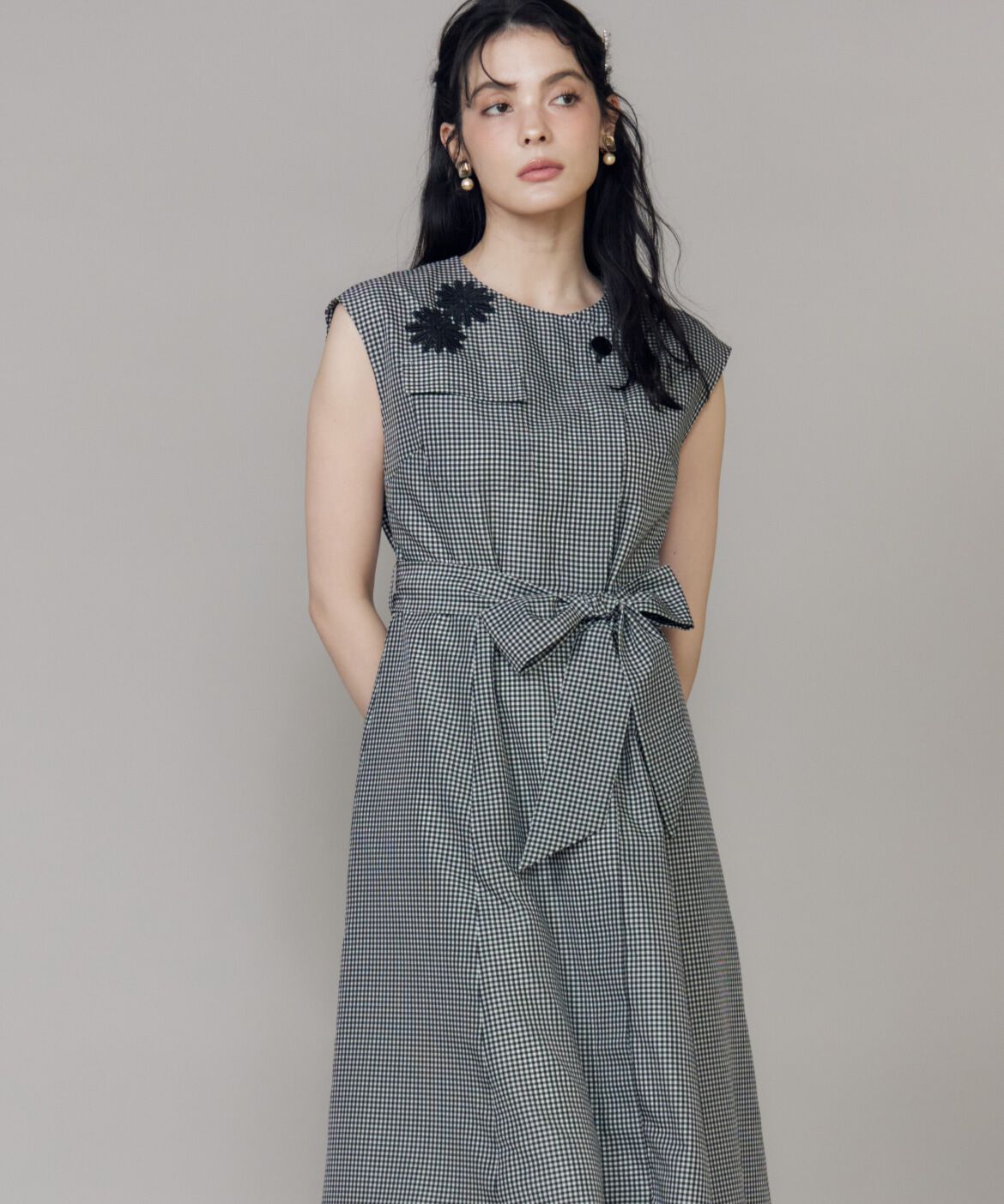 Maglie le cassetto「《M Maglie le cassetto》フラワーモチーフレースワンピース」|ワンピース|格子2