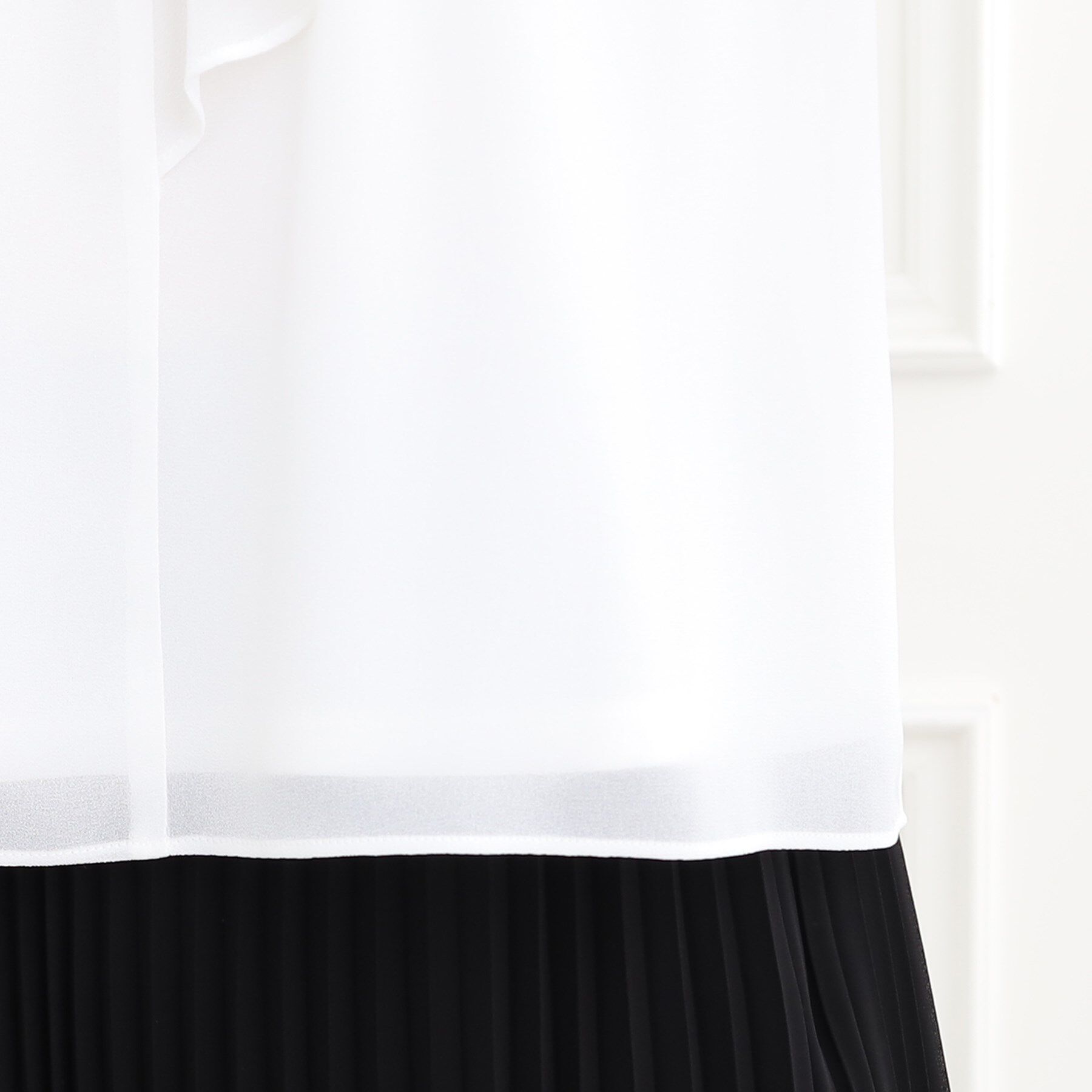 Reflect「【夏SALE／フォーマル/マシンウォッシュ可】フロントラッフルディティールブラウス」|シャツ・ブラウス|