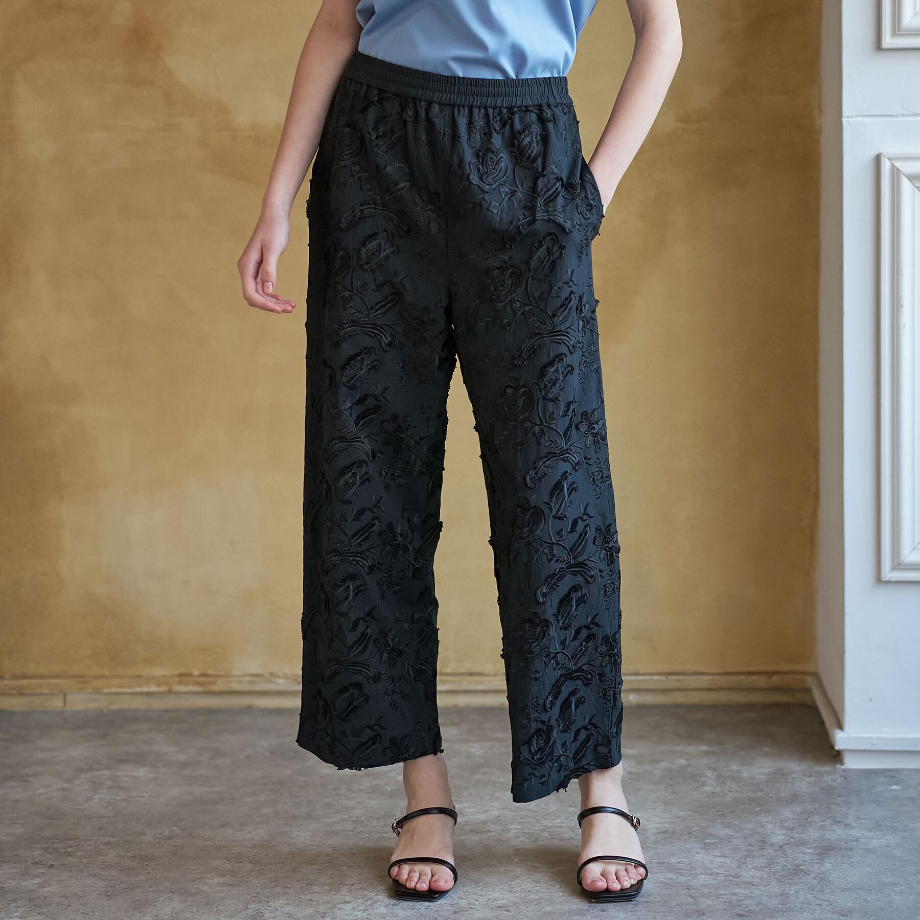 DRESSTERIOR「【ウォッシャブル/ウエストゴム】コットンエンブロイダリー イージーパンツ」|その他|ブラック(019)