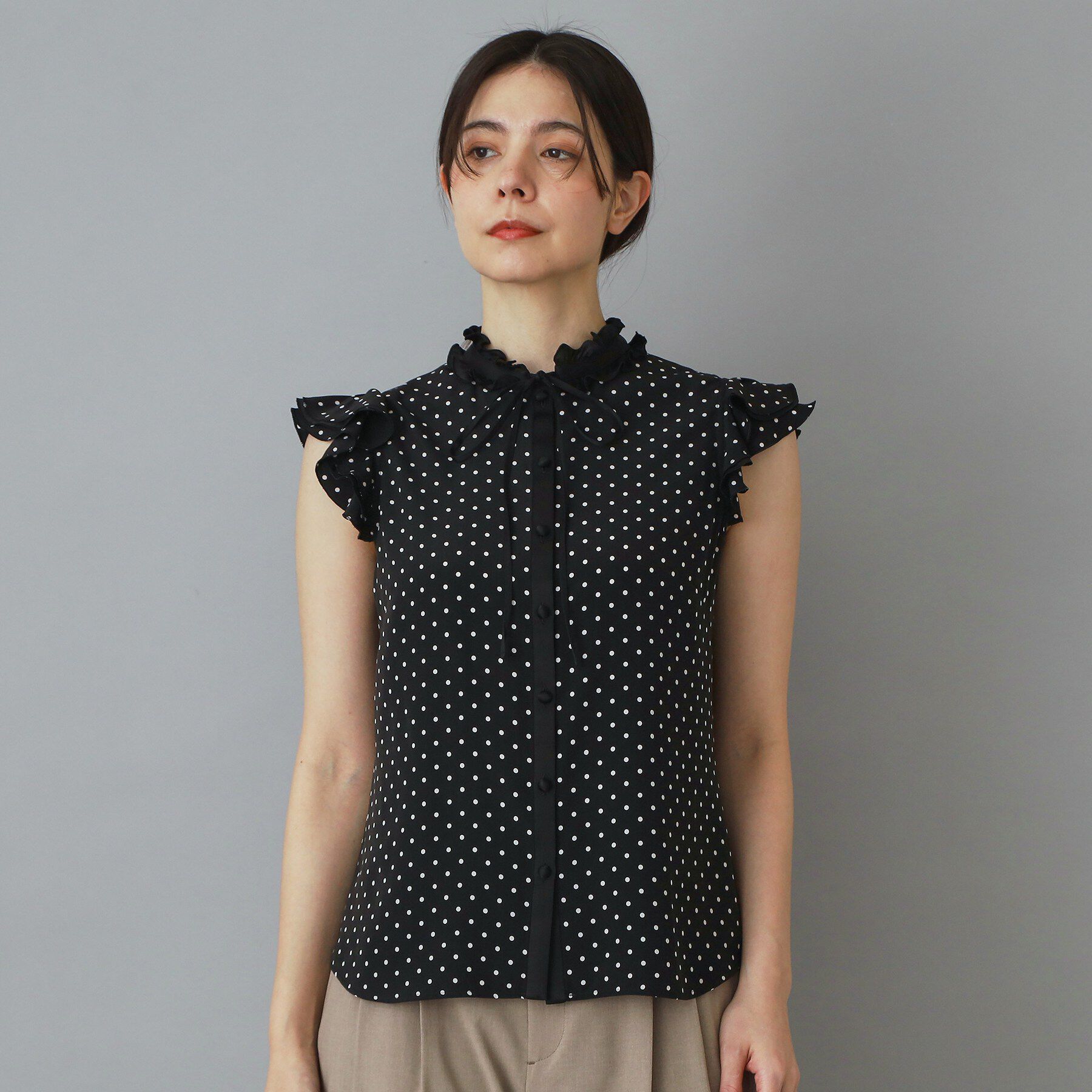 DRESSTERIOR「【otonaMUSE5月号掲載/着映え/ウォッシャブル】ドットプリントウィングスリーブブラウス」|シャツ・ブラウス|