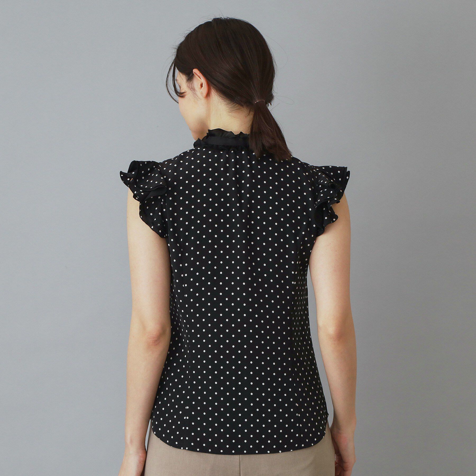 DRESSTERIOR「【otonaMUSE5月号掲載/着映え/ウォッシャブル】ドットプリントウィングスリーブブラウス」|シャツ・ブラウス|