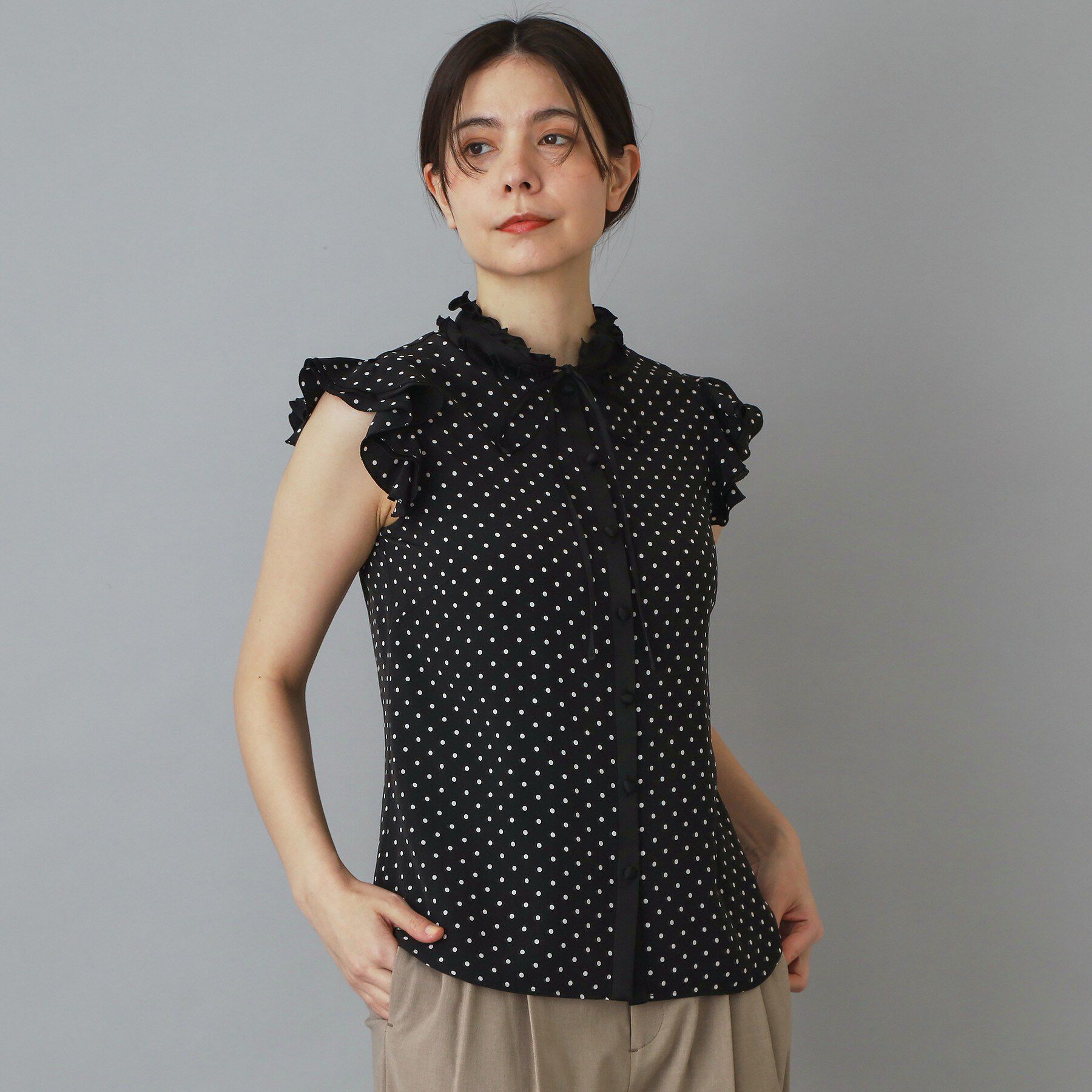 DRESSTERIOR「【otonaMUSE5月号掲載/着映え/ウォッシャブル】ドットプリントウィングスリーブブラウス」|シャツ・ブラウス|