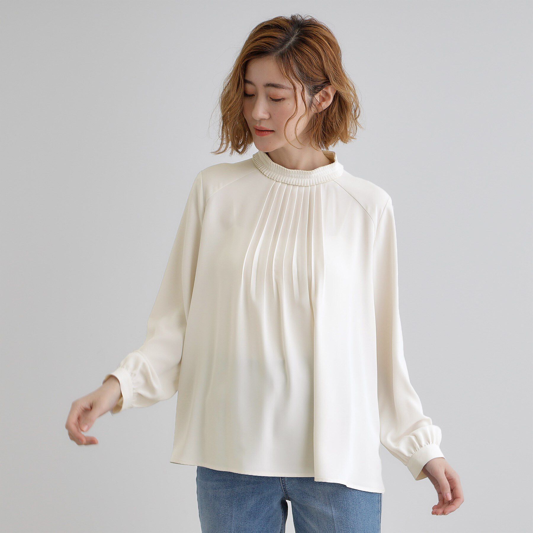 grove「【マシンウォッシュ／防シワ】プリーツネックブラウス」|シャツ・ブラウス|