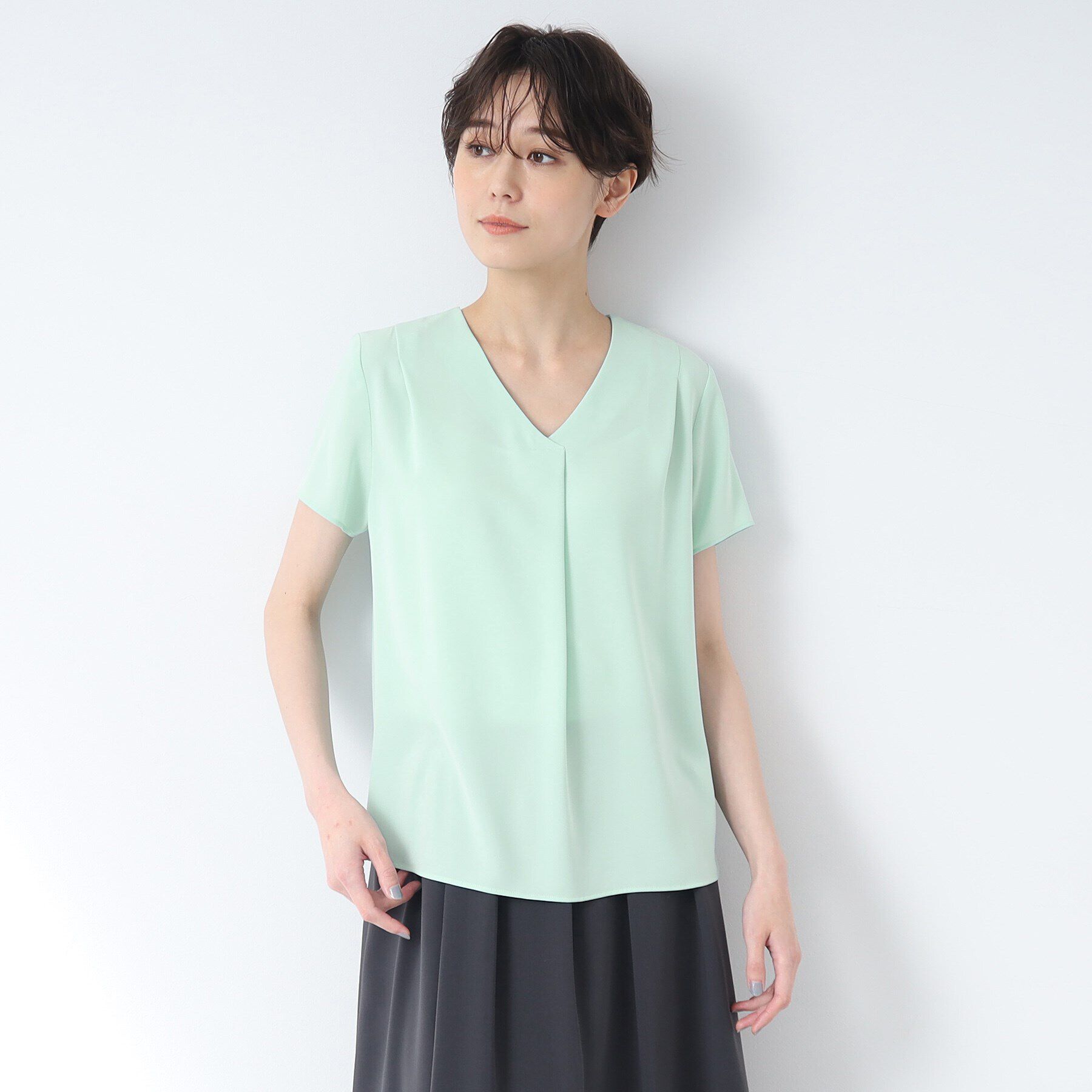 INDIVI「【洗える/通勤/UVケア/接触冷感】タックブラウス」|シャツ・ブラウス|