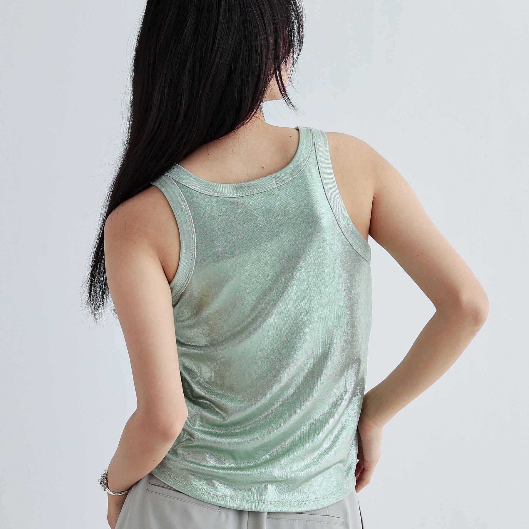 GALLEST「シャイニーアメスリタンクトップ（カップ付き）」|キャミソール|