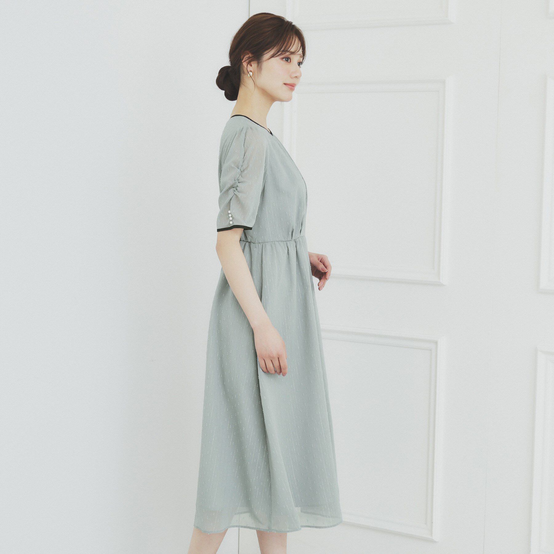 index「フィット＆フレアバイカラーワンピース【洗濯機洗い可/イージーアイロン】」|ワンピース|