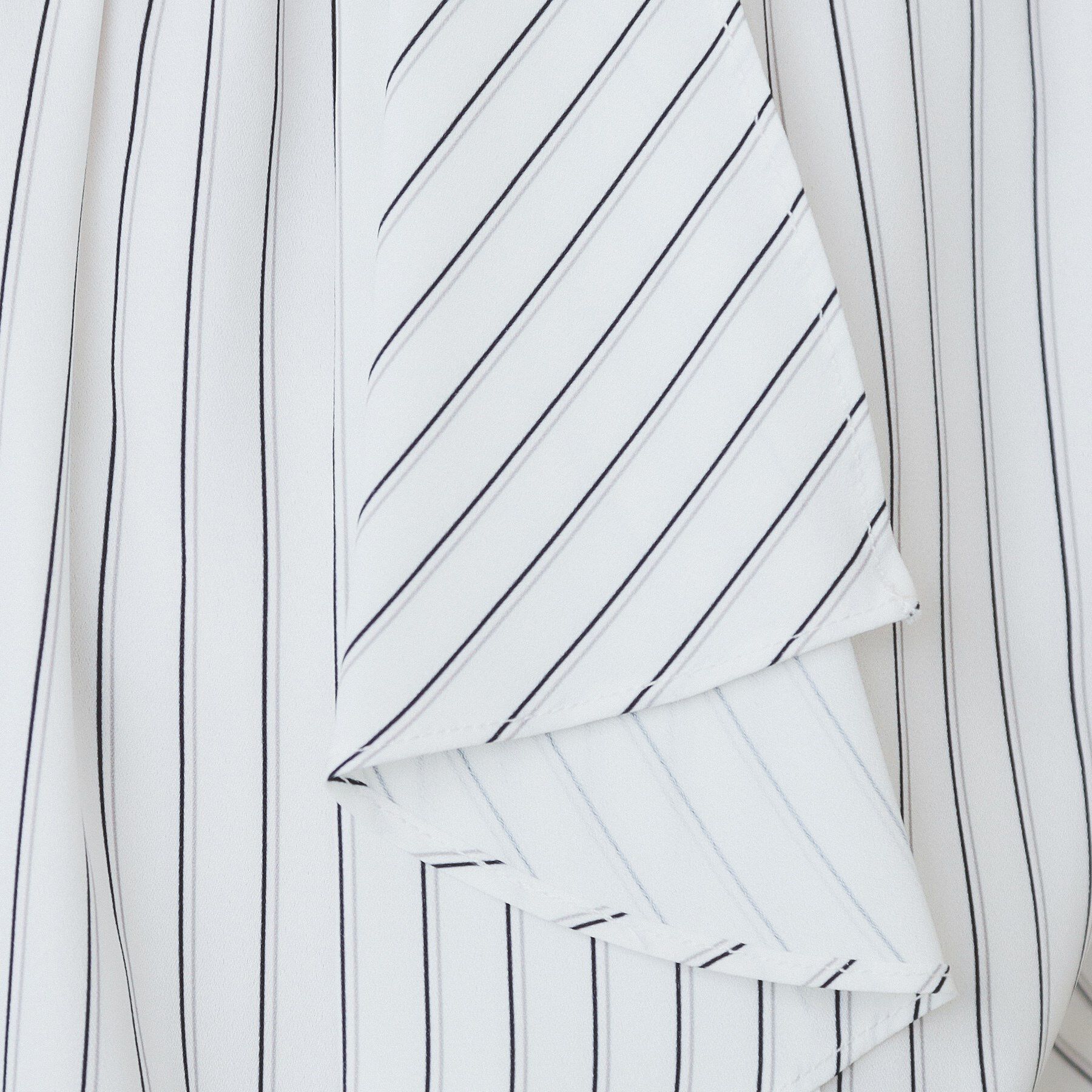 index「アシンメトリーボウタイブラウス【洗濯機洗い可】」|シャツ・ブラウス|