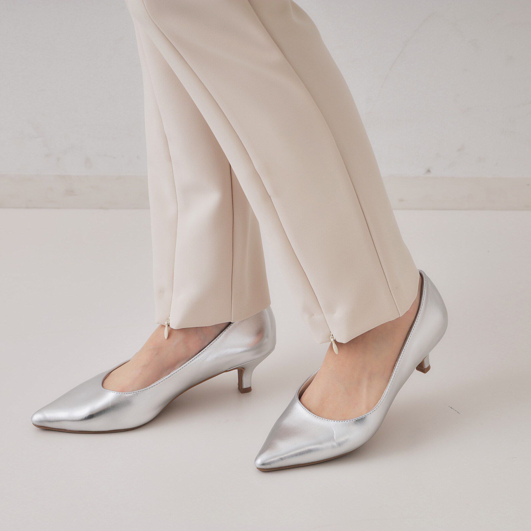 OPAQUE.CLIP「ストレッチ フロントスリットZIPスティックパンツ【洗濯機洗い可】」|その他|