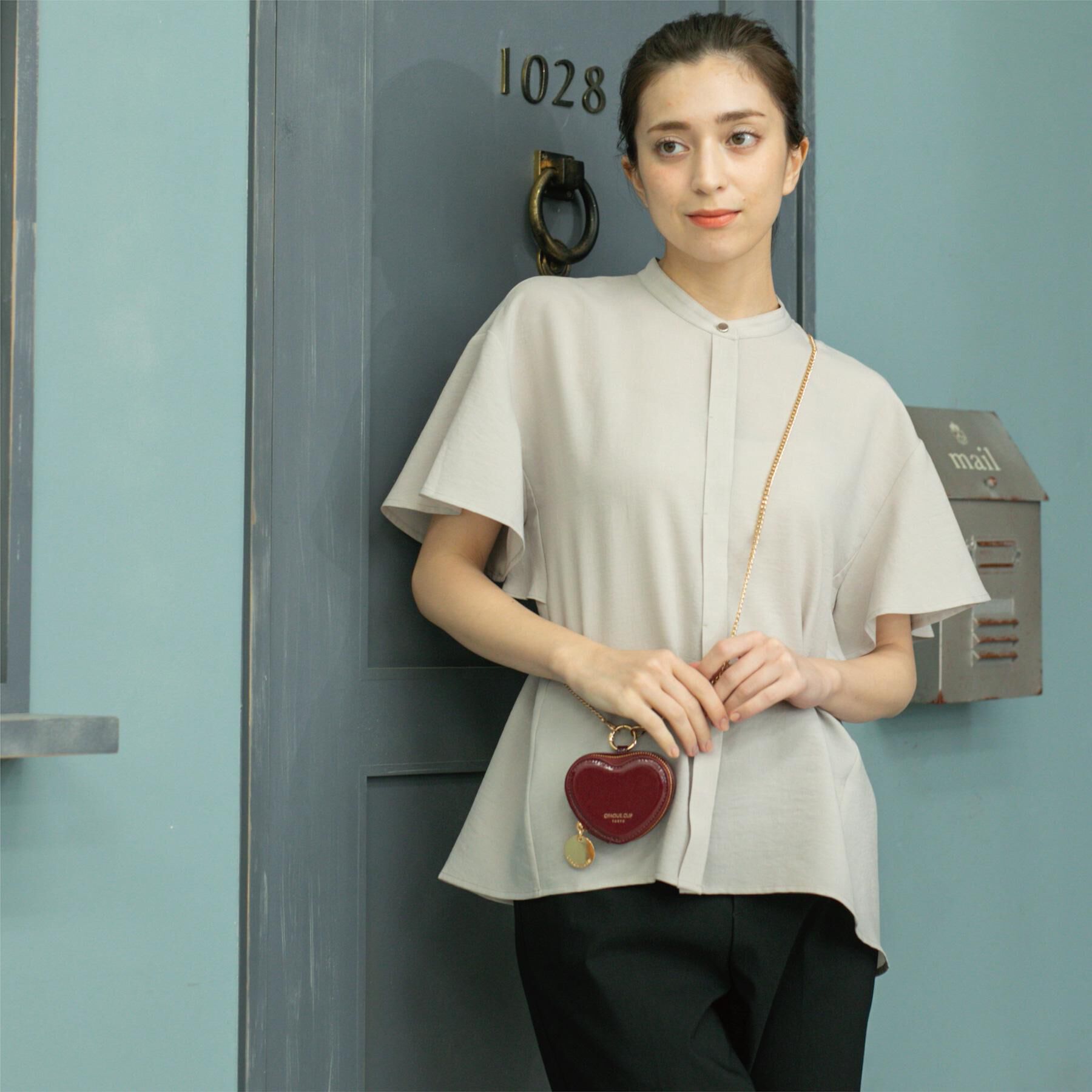 OPAQUE.CLIP「バックフリルバンドカラーブラウス【洗濯機洗い可/吸水速乾/接触冷感】」|シャツ・ブラウス|