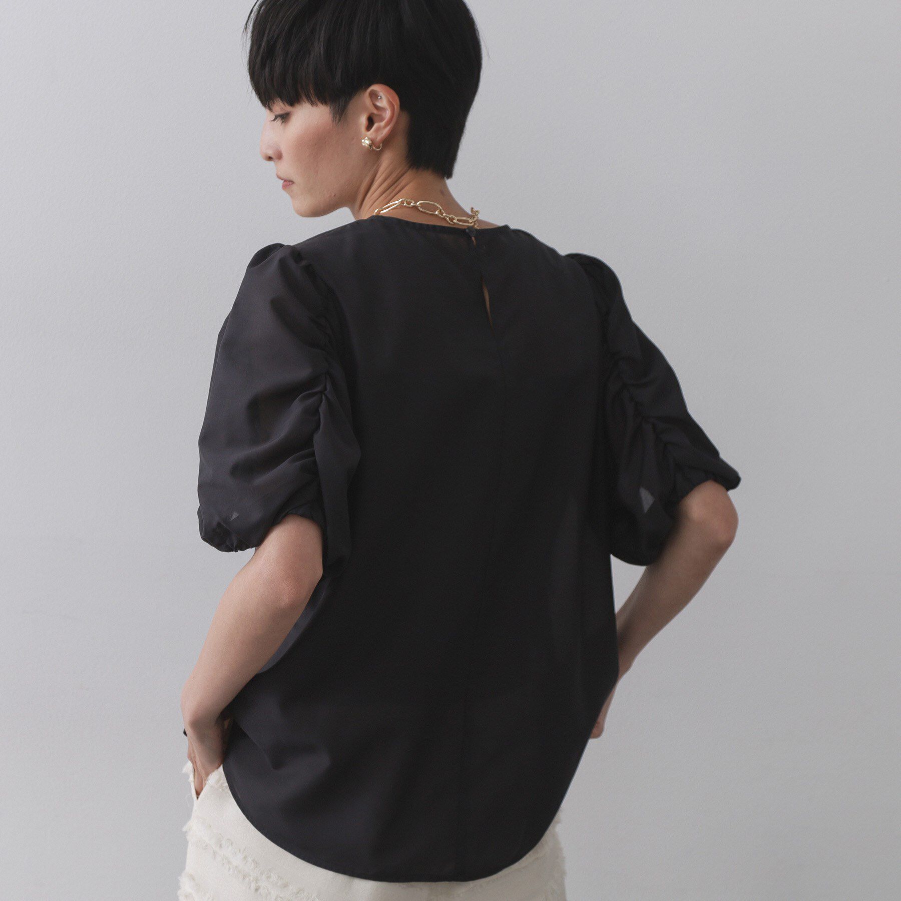 OPAQUE.CLIP「シアーボリュームスリーブブラウス【洗濯機洗い可】」|シャツ・ブラウス|