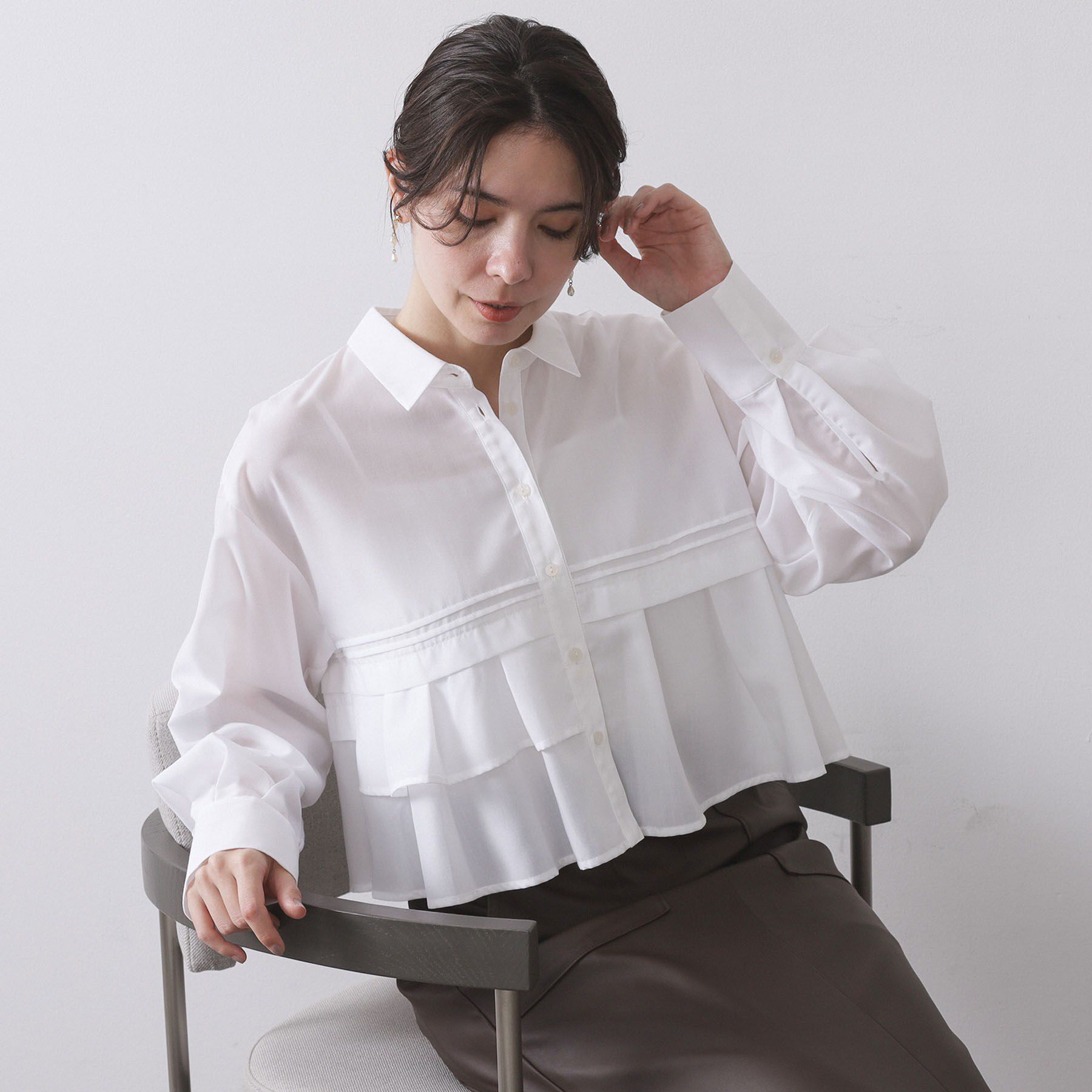 OPAQUE.CLIP「ピンタックフリルショートシャツ【洗濯機OK】」|シャツ・ブラウス|ホワイト(001)