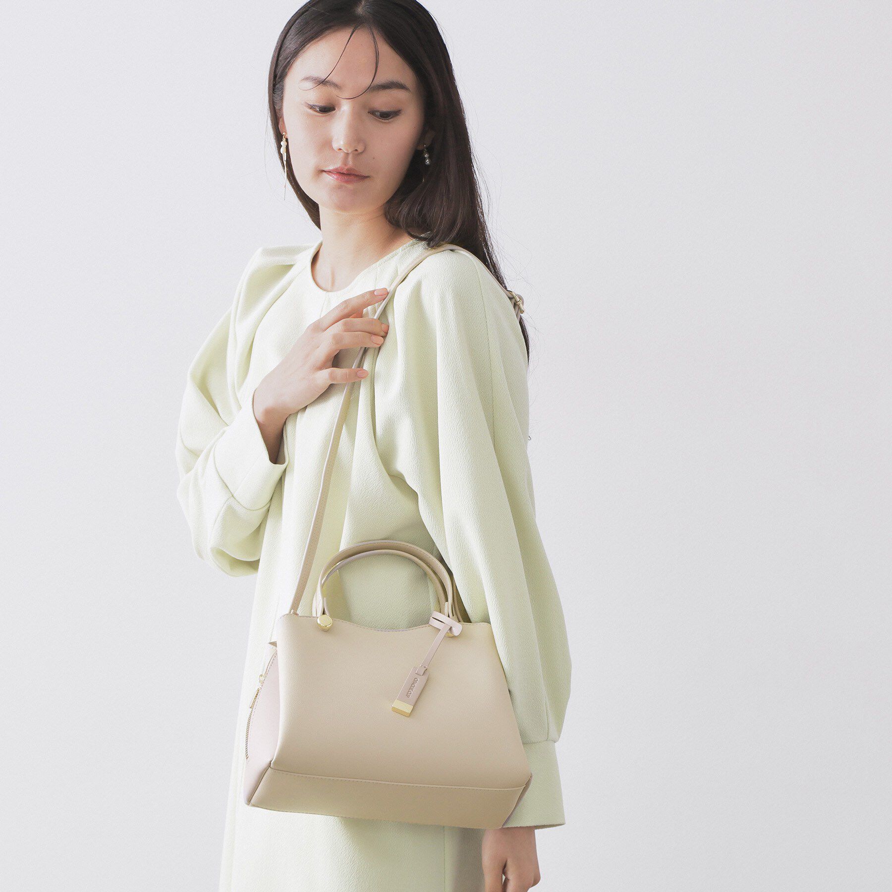 OPAQUE.CLIP「【2WAY】バイカラーミドルボストンバッグ」|ショルダー・メッセンジャー|