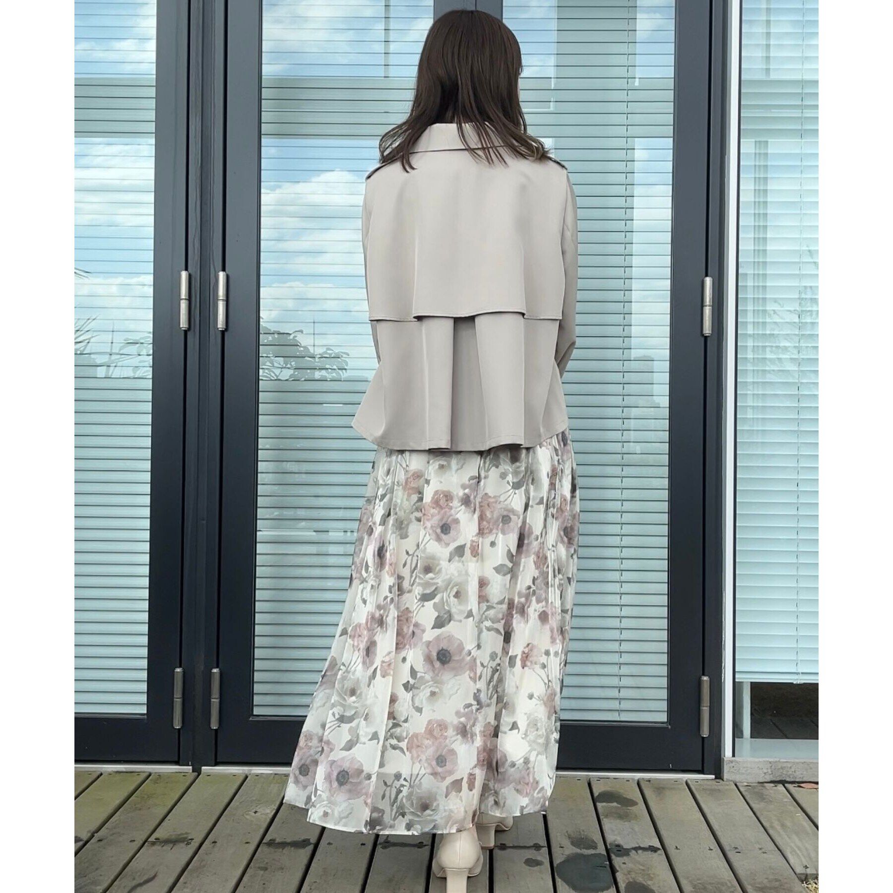 Couture broach「【華やか・主役級】ショートトレンチ」|トレンチコート|