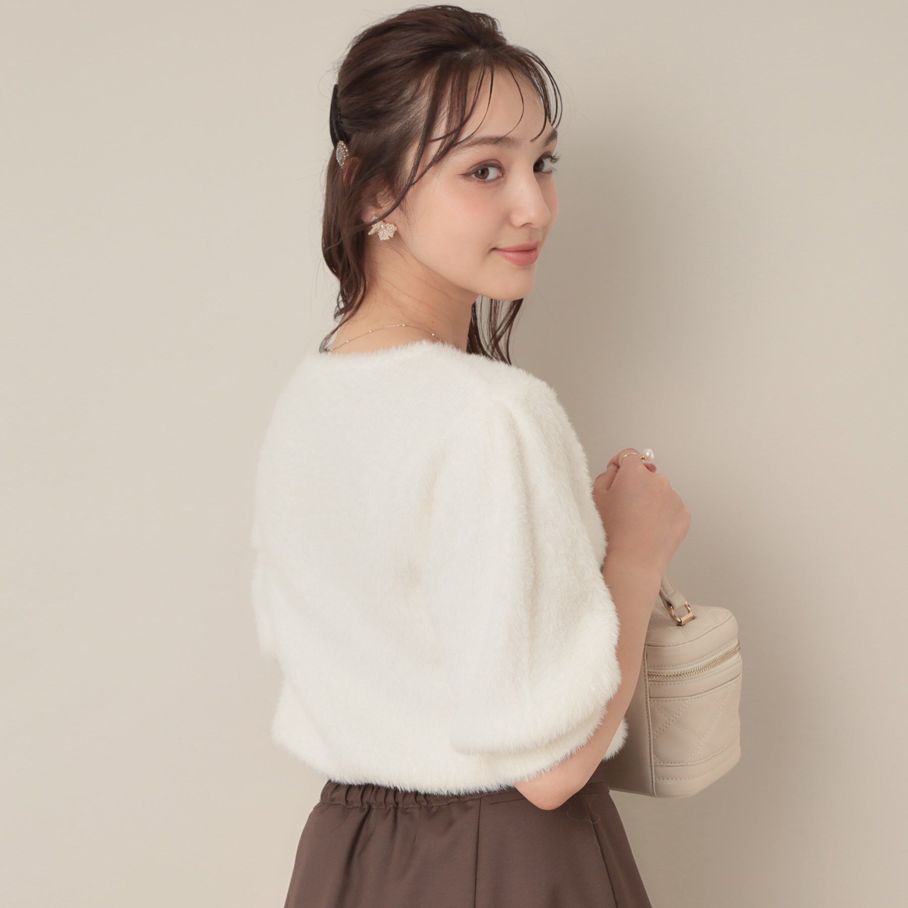 Couture broach「【着映え・5分袖・フェミニン】ラメフェザー半袖ニット」|ニット・セーター|